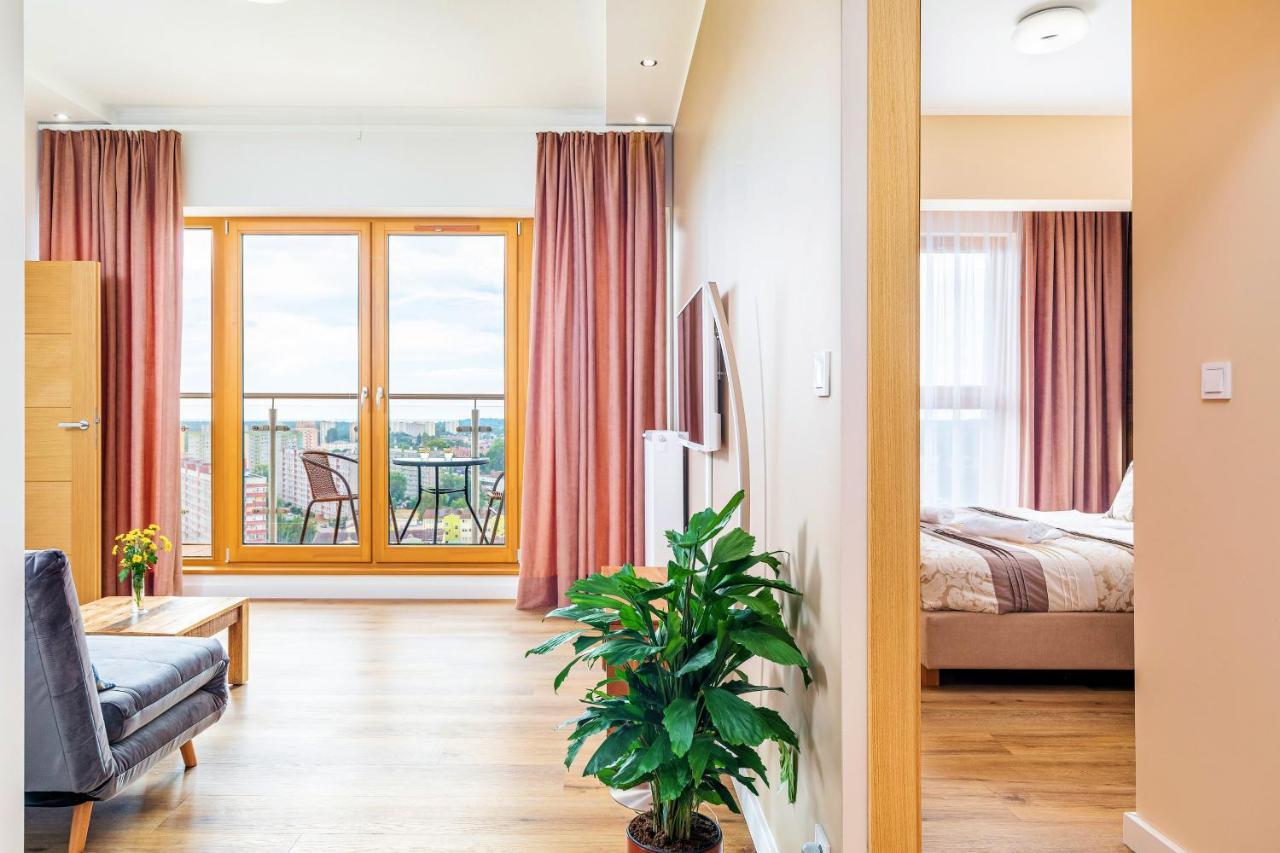 Platan Tower Baltic & More Apartments Свиноуйсьце Экстерьер фото